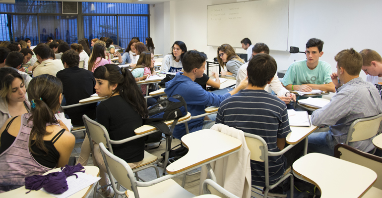 ¡Bienvenidos aspirantes a periodistas y locutores!